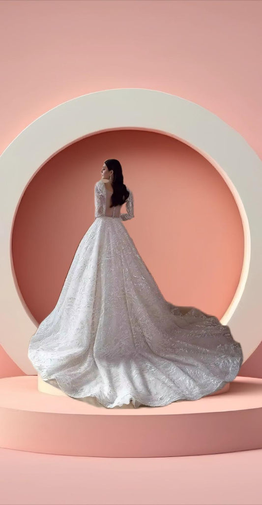 Beautiful v neckline bridal wedding gown