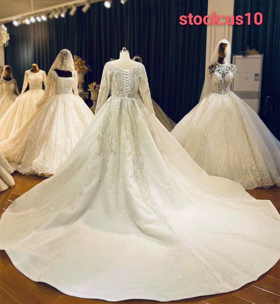 Ball gown bridal wedding dress - Mura Boutique