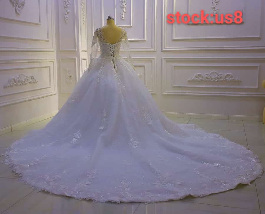 Bridal wedding dress - Mura Boutique
