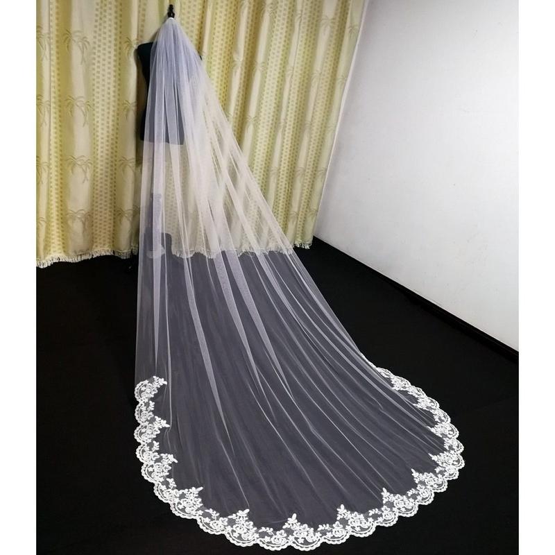 Cathedral Wedding Veil Laced Edge - Mura Boutique