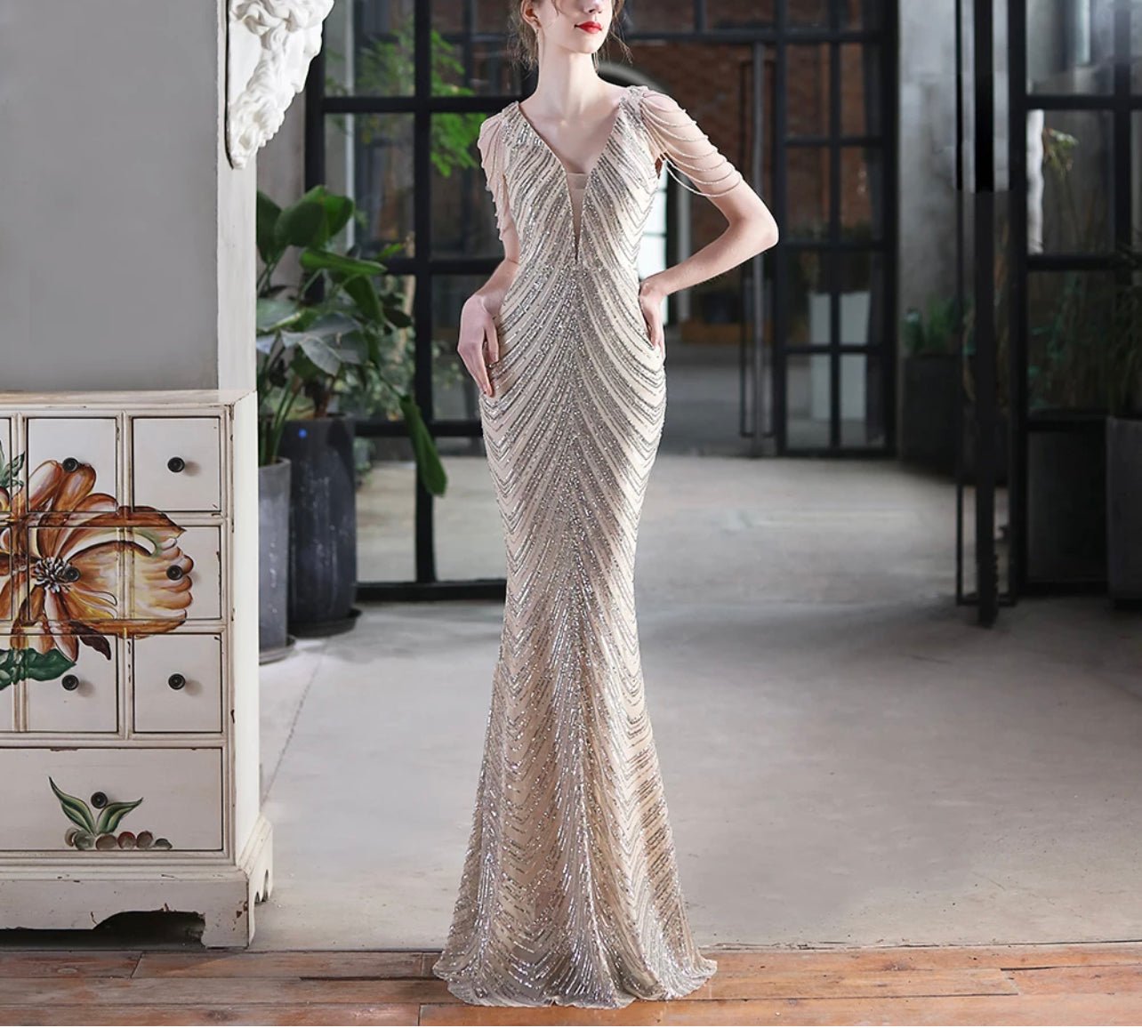Evening dresses - Mura Boutique