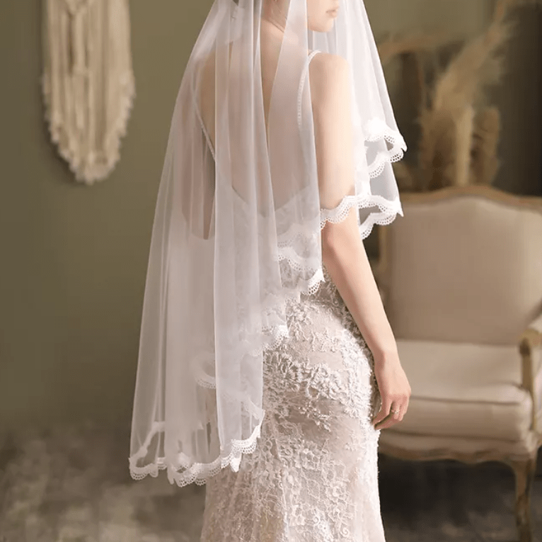 Lace Trim Bridal Veil - Mura Boutique