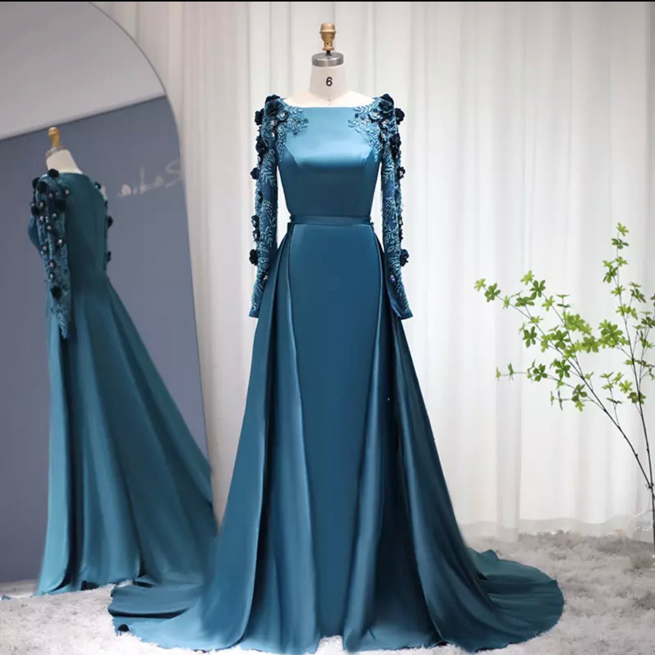 Luxury elegant gowns - Mura Boutique