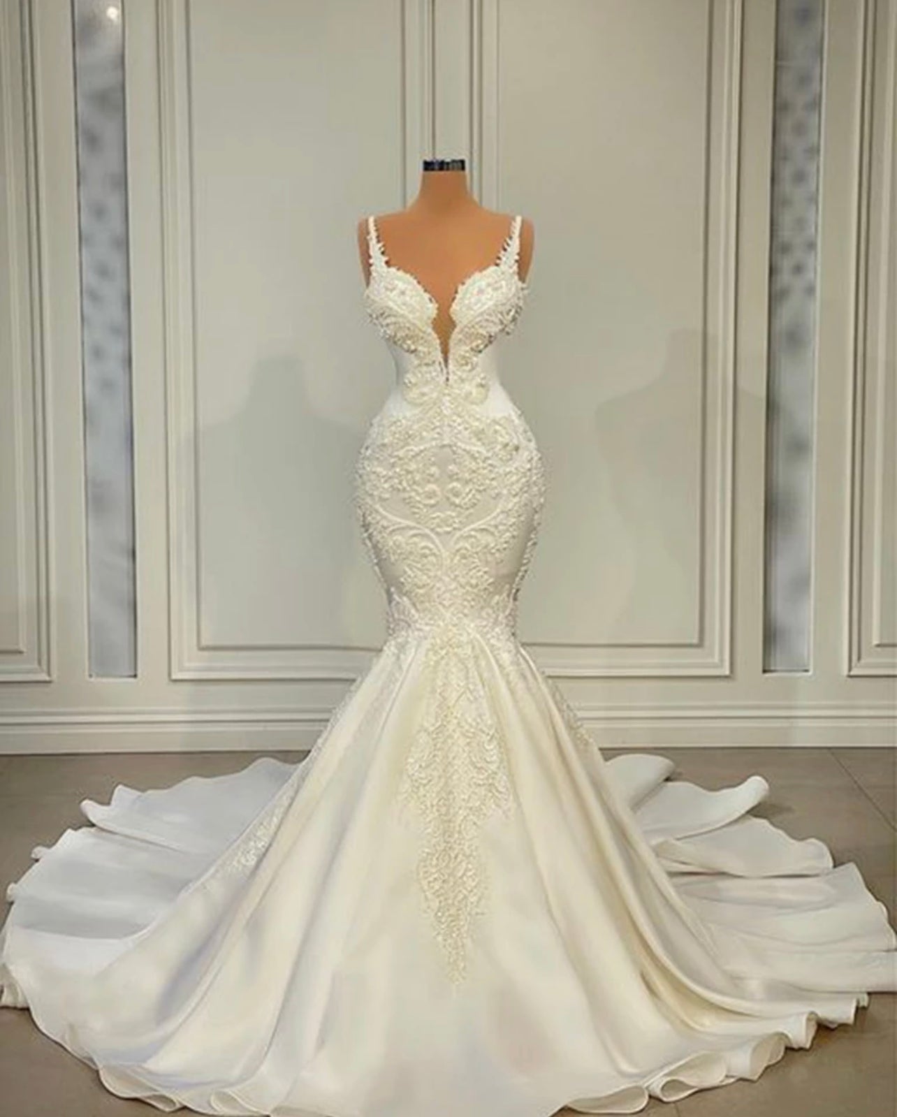 Mermaid bridal dress - Mura Boutique