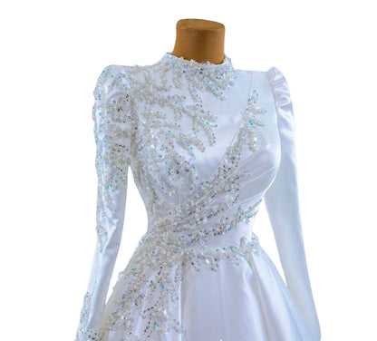 Beautiful wedding gown - Mura Boutique