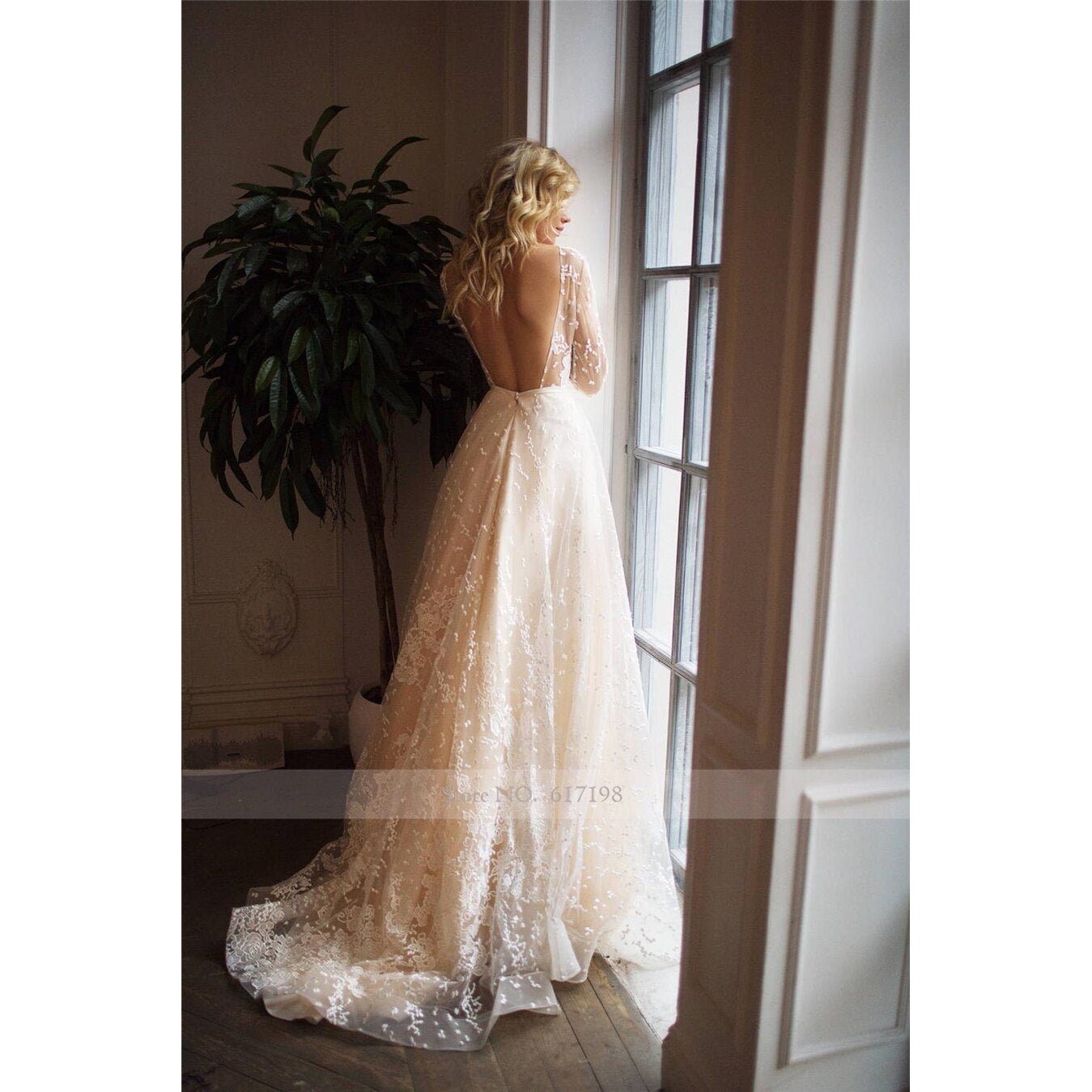Scoop Scatted Lace Long Sleeve Wedding Dress - Mura Boutique